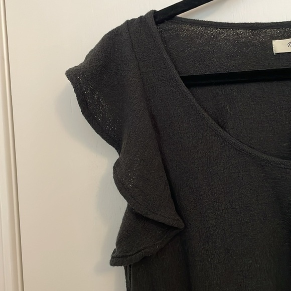 Madewell Flutter-Sleeve Scoop Neckline Top Large NWT - Picture 2 of 4